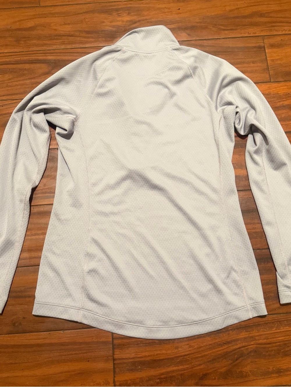 Patagonia Light Gray Women's Half-Zip Performance Pullover - Picture 6 of 7